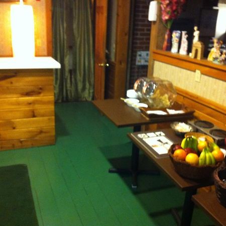 Ladd Brook Inn Pownal Eksteriør bilde