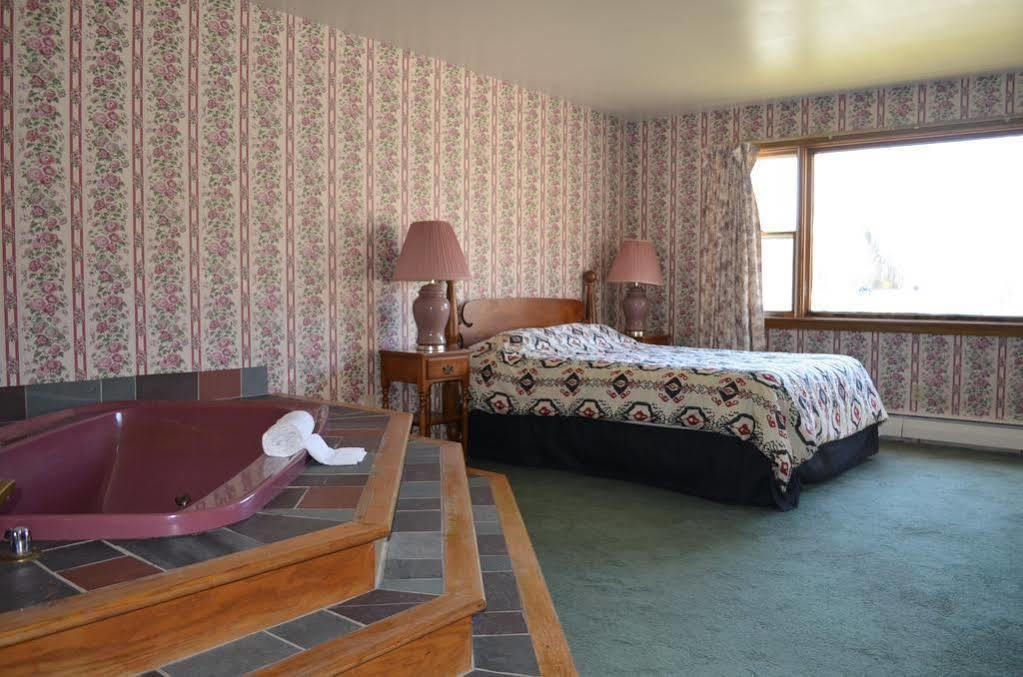 Ladd Brook Inn Pownal Eksteriør bilde