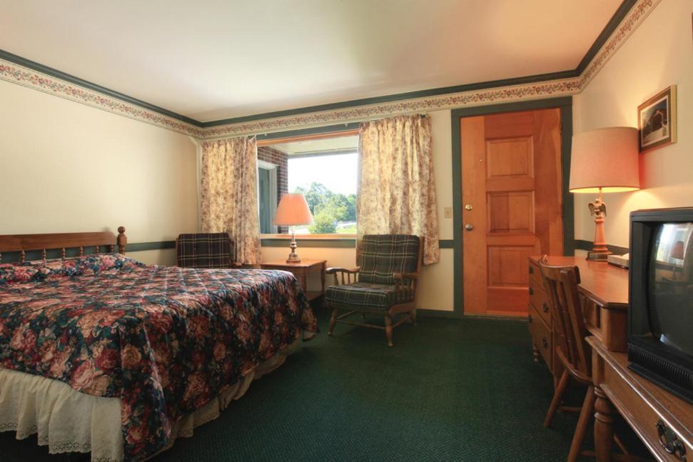 Ladd Brook Inn Pownal Eksteriør bilde
